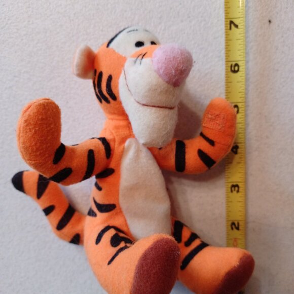 1997 Mattel Disney Winnie the Pooh and Friends Holding Hands Vintage - See Desc. - Picture 12 of 14